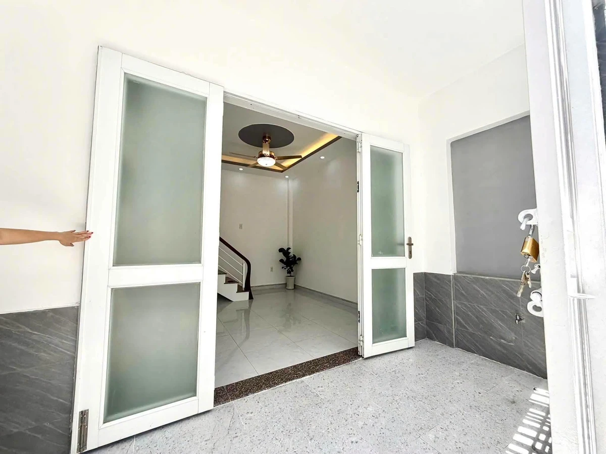 Bán nhà 2 tầng 41m² đường Hùng Vương Vũng Tàu, 4,1 tỷ - Ảnh thu nhỏ 2