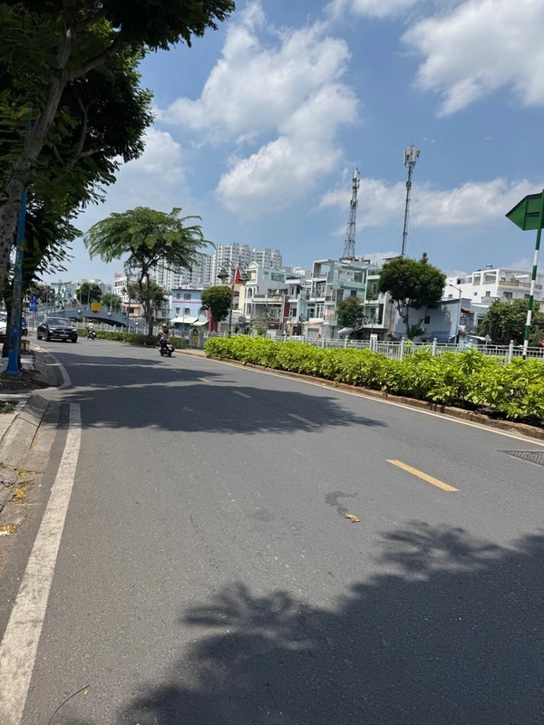 Bán 3.6ha đất Tân Hòa Đồng Phú 12 tỷ mặt tiền ô tô datdautu