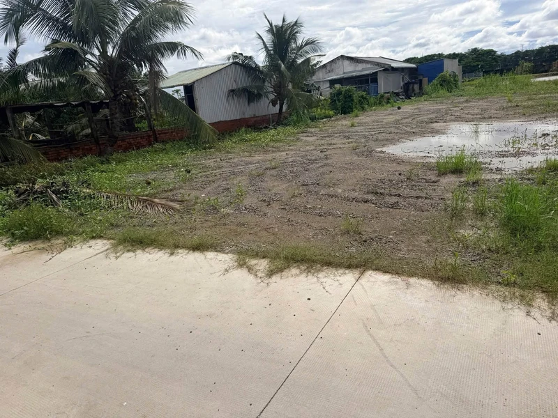 Bán đất 572m2 có 150m2 thổ cư, giá 1 tỷ 299 triệu tại Nhựt Chánh, Bến Lức, Long An