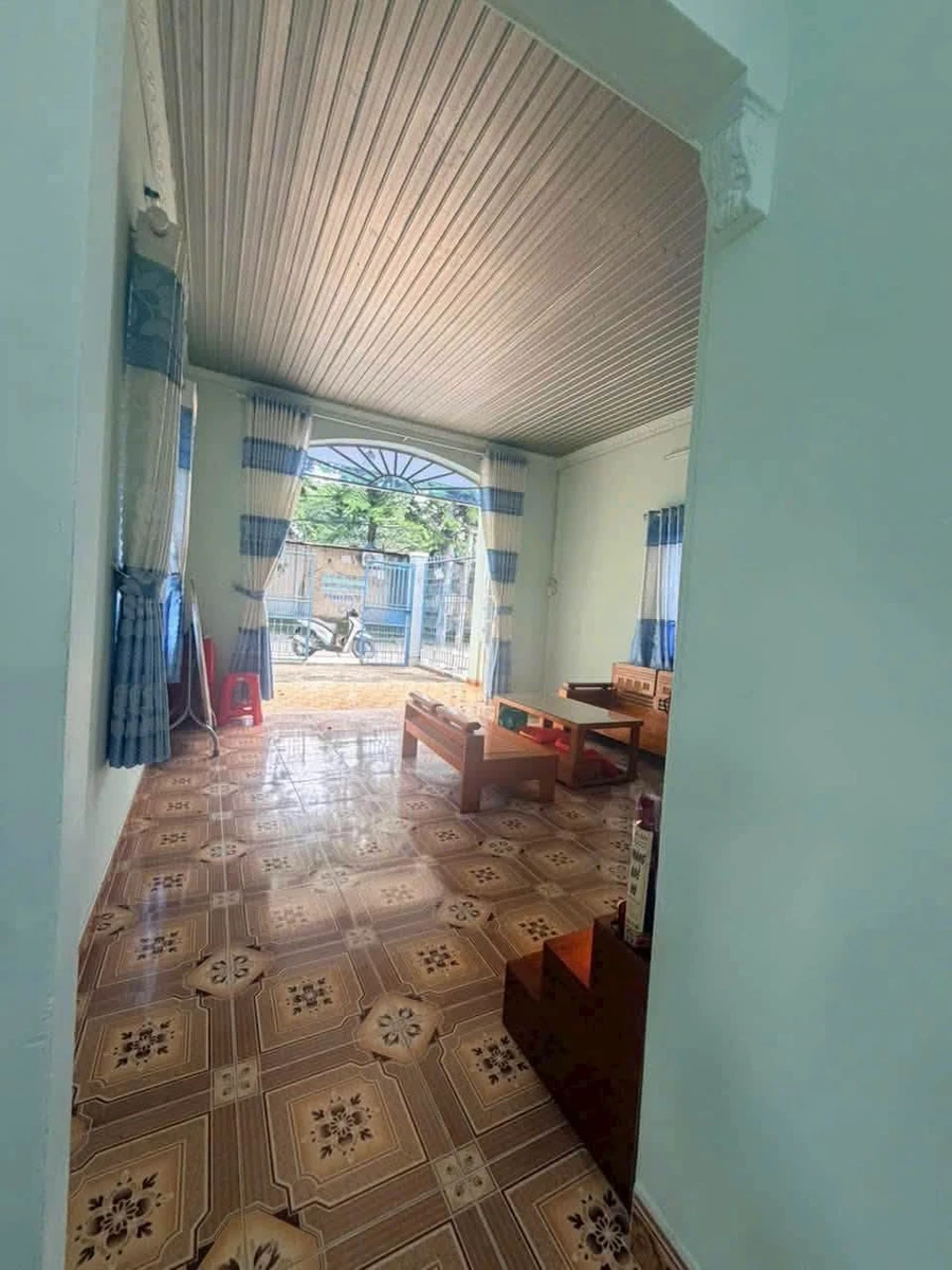 Nhà cấp 4 góc 2 mặt tiền 67.5m² gần KDC An Bình - Ảnh thu nhỏ 2