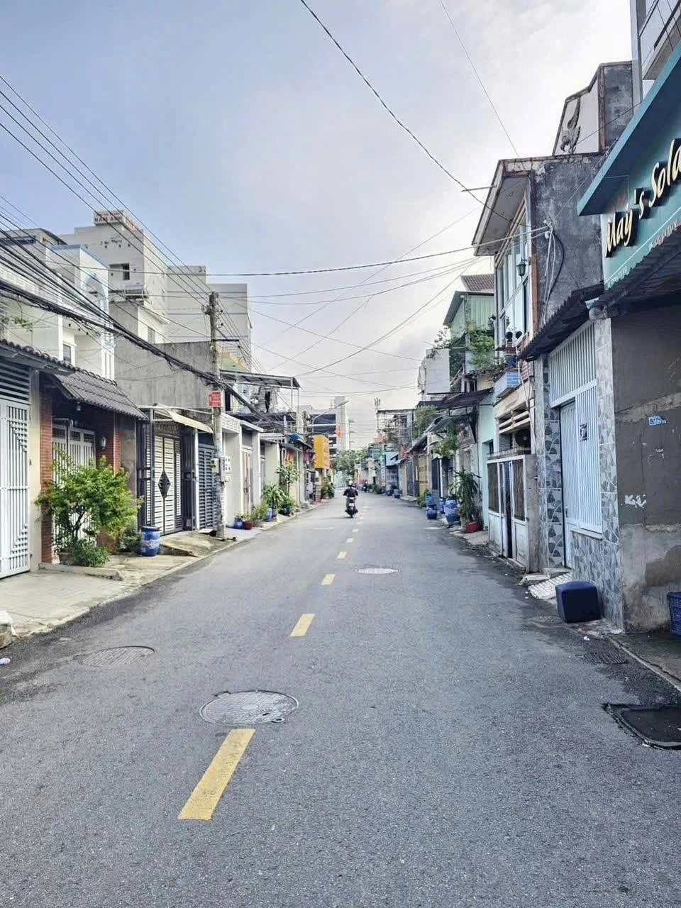 Bán lô đất mặt tiền Nguyễn Đức Thiệu 335m2, ngang hơn 9m, phường Dĩ An, giá 10,9 tỷ - Ảnh 1