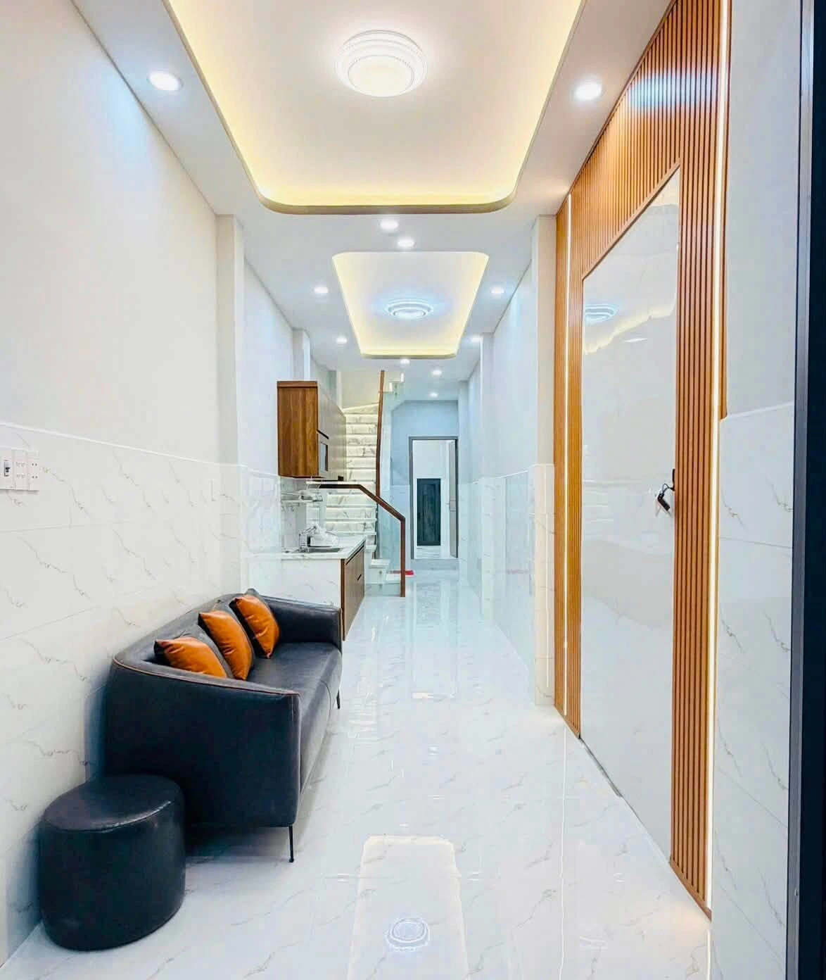 Bán nhà phố mới 3PN, 74.4m² Lê Đình Cẩn, Bình Tân - Ảnh 1