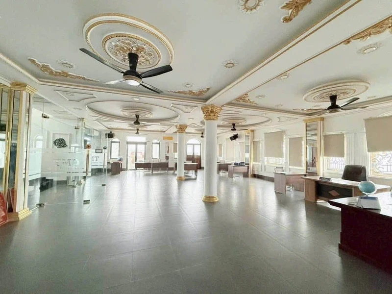 Cho thuê nhà 6 tầng 1.500m² Lê Bình, Cần Thơ