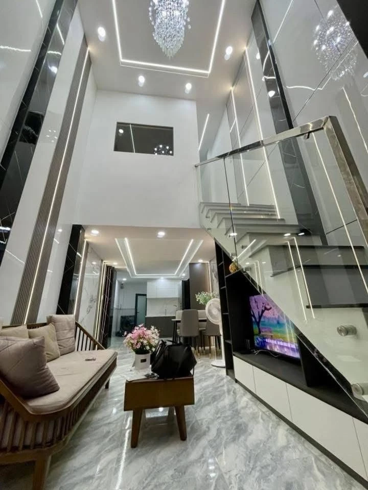Bán nhà mới Gò Vấp sát Emart 2, 35.5m2, 2PN, 3.68 tỷ - Ảnh 1