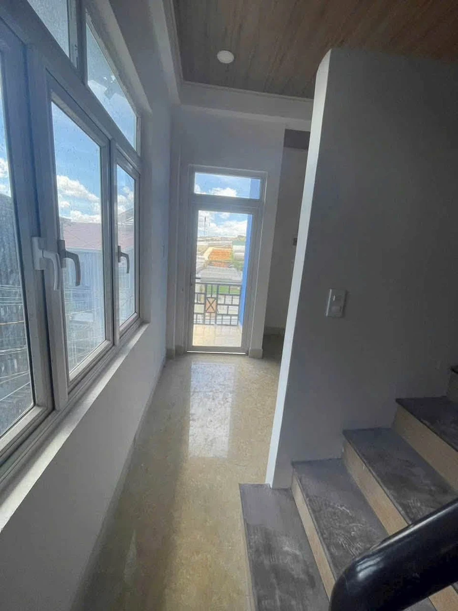 Bán nhà phố Cao Thắng, 50m2, 4PN 4WC, 2 tỷ 2 - Ảnh thu nhỏ 4