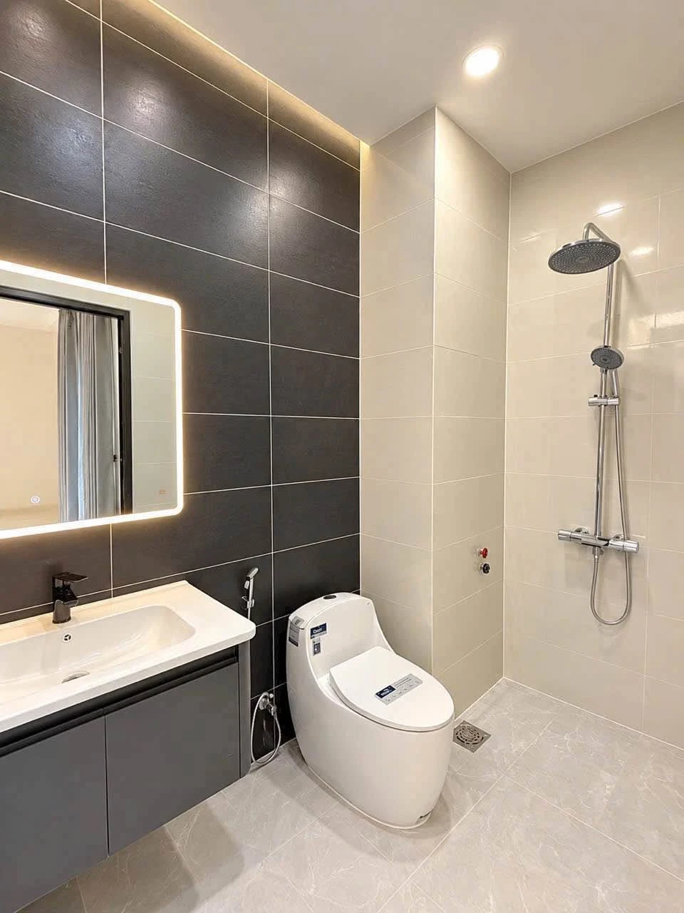 Bán nhà 1 trệt 1 lầu 120m2 giá 4 tỷ 150 triệu Tam Hiệp - Ảnh 1