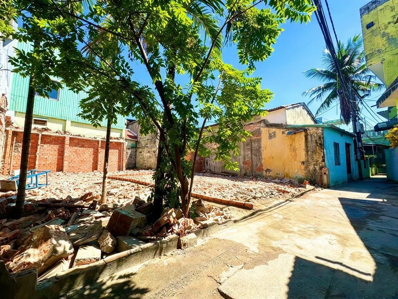 Bán lô đất kiệt 64m2 mặt biển Nguyễn Tất Thành Đà Nẵng