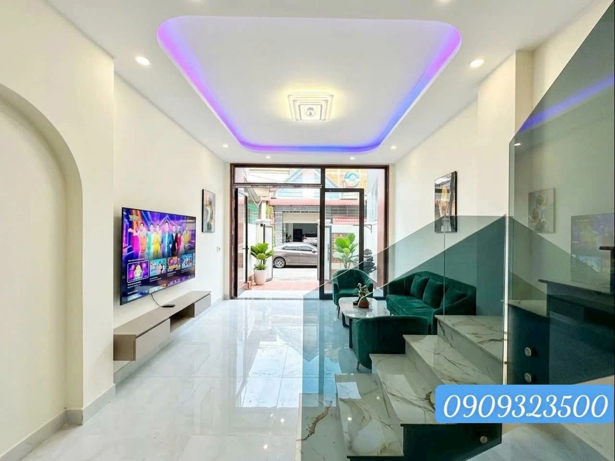 Bán nhà 2 tầng 66m2 đường xe hơi thông, Đông Hòa, Dĩ An, giá hơn 3 tỷ - Ảnh thu nhỏ 2