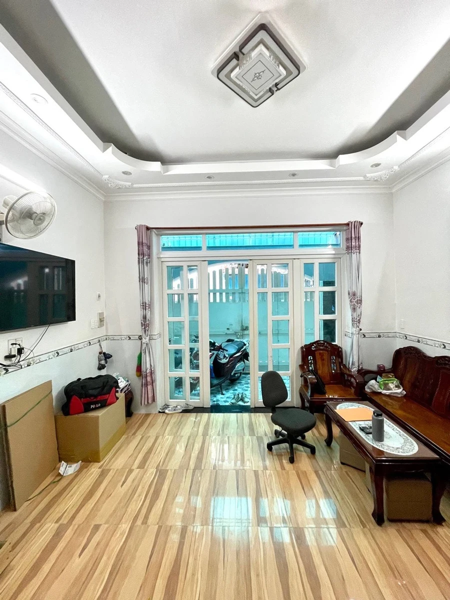 Bán nhà hẻm xe hơi 3 tầng 65m² ngang 5m gần sân bay, Gò Vấp, giá nhỉnh 8 tỷ - Ảnh thu nhỏ 3