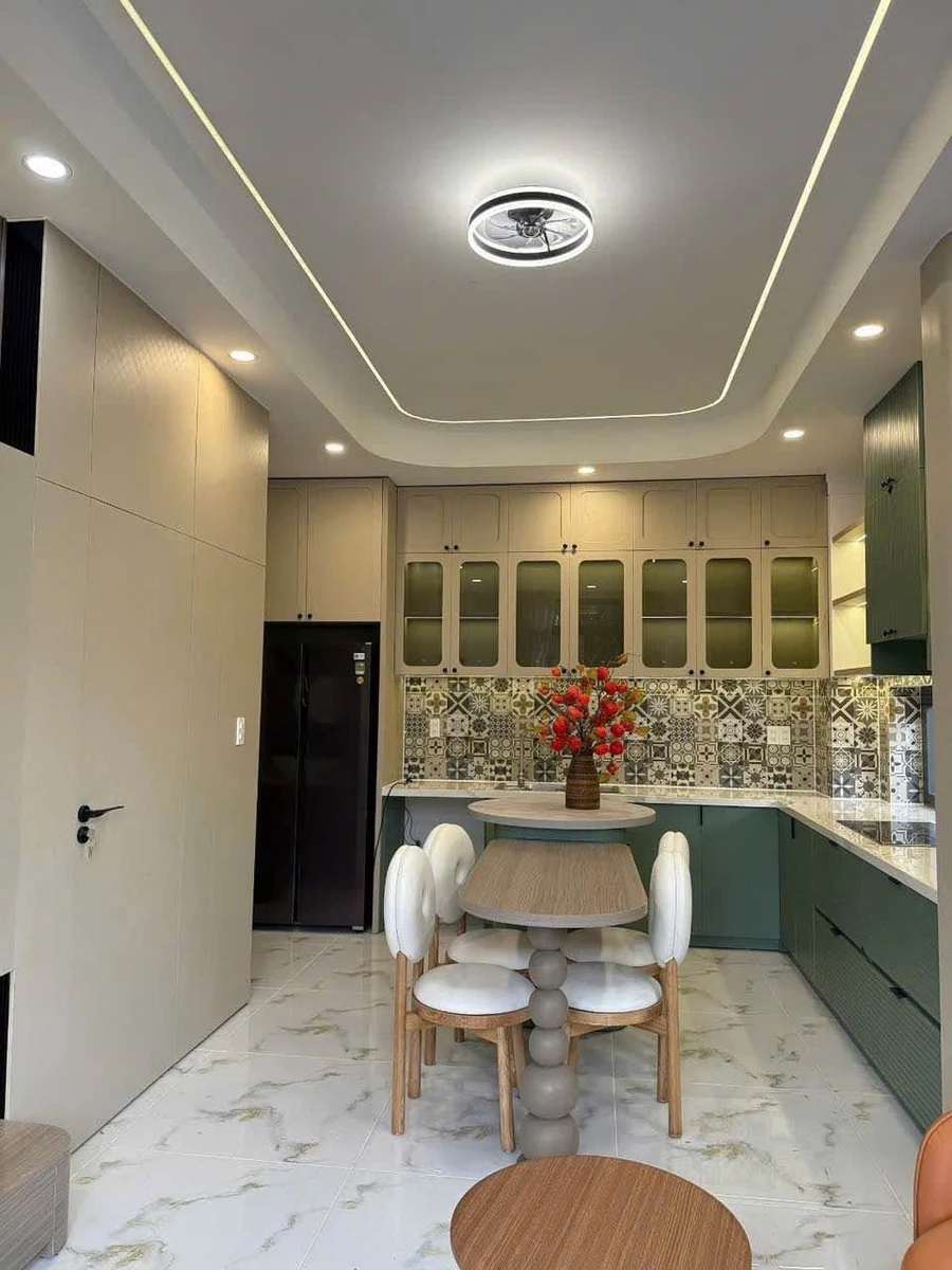 Bán nhà 1 trệt 1 lầu 100m2, 2PN Đắk Lắk - Ảnh 1