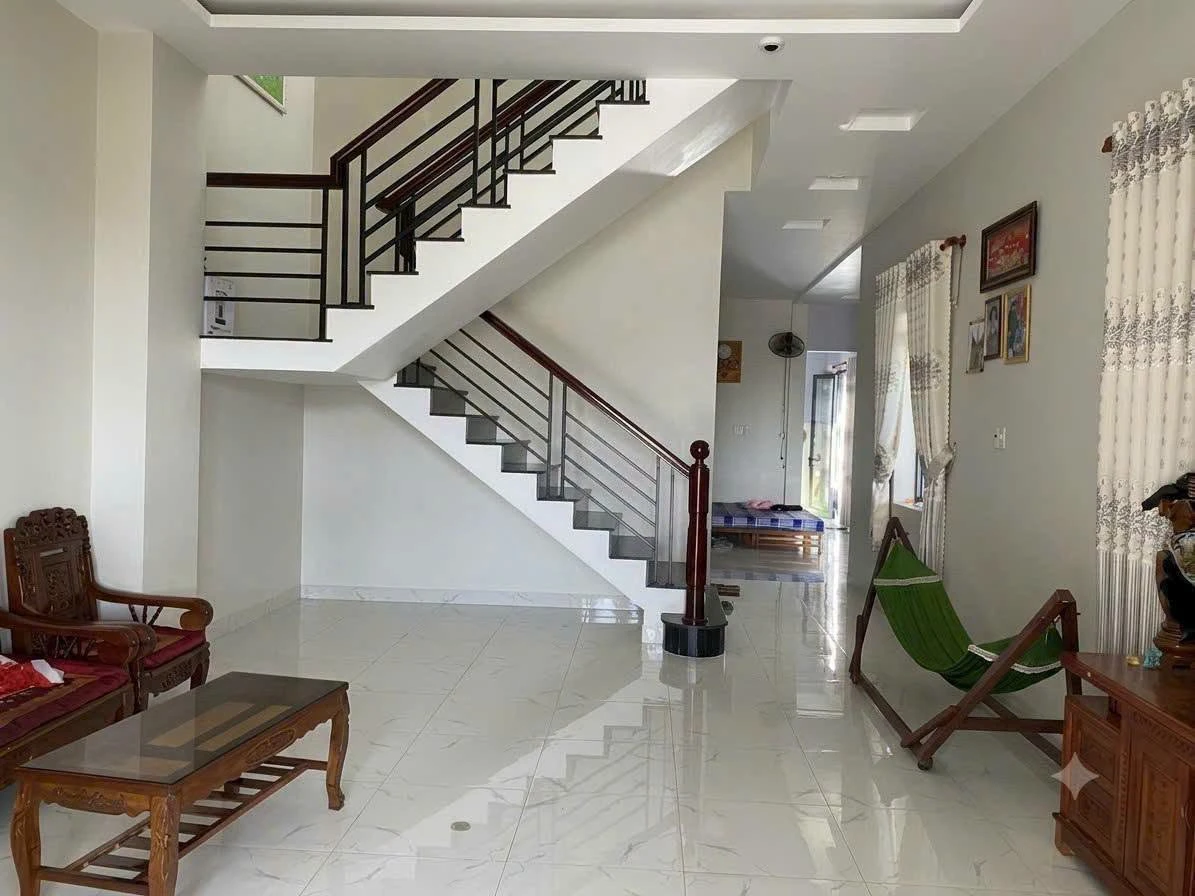 Bán nhà góc 1 trệt 1 lầu 202.6m² Rạch Giá 5.2 tỷ - Ảnh thu nhỏ 3