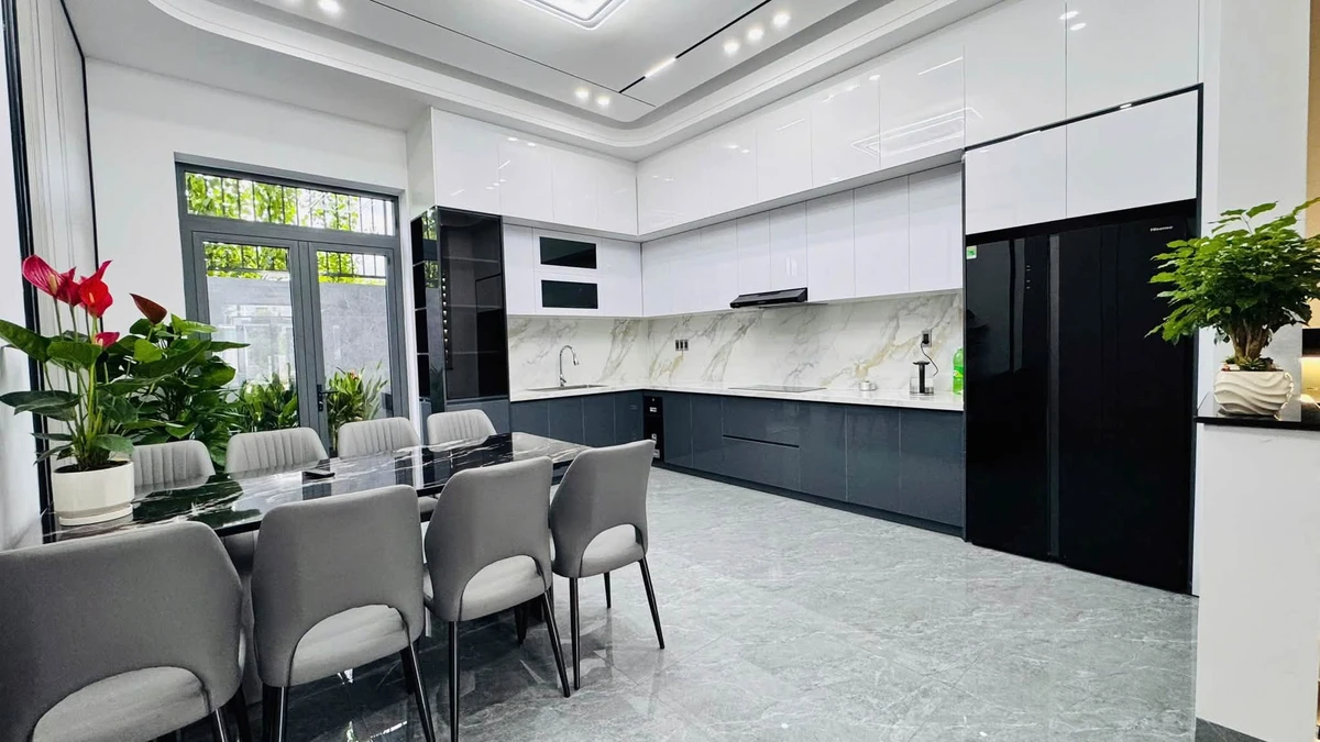 Bán nhà 3 tầng 100m² có thang máy Nha Trang 9,35 tỷ - Ảnh thu nhỏ 4