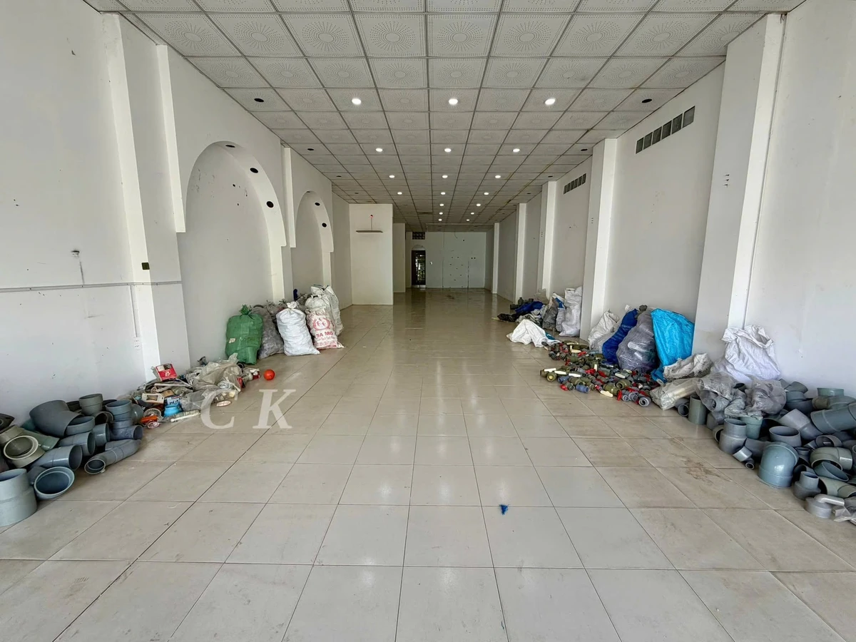 Cho thuê mặt bằng kinh doanh 6x28m đường Nguyễn Trung Trực, Rạch Giá, An Giang - Ảnh thu nhỏ 3