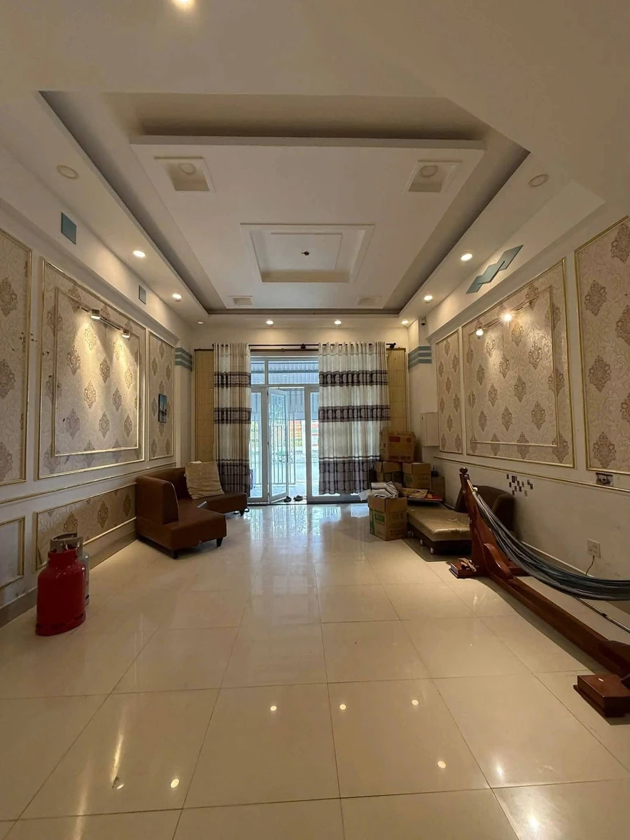 Bán nhà 1 trệt 2 lầu 5x20m đường Trần Bạch Đằng, KĐT Phú Cường, Rạch Giá - Ảnh 1