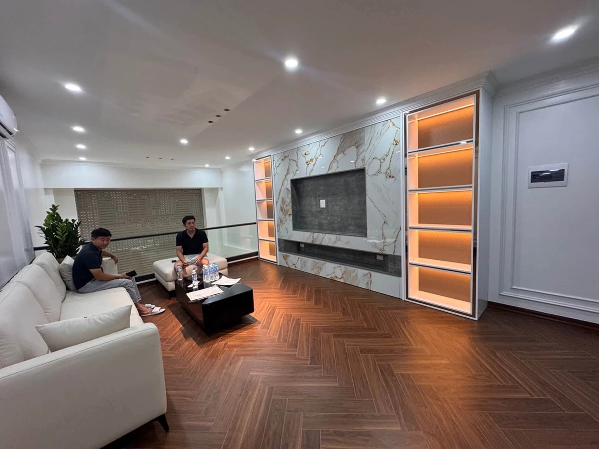 Bán nhà 50m 7 tầng mặt tiền Kim Ngưu Quận 3 - 16 tỷ - Ảnh thu nhỏ 5