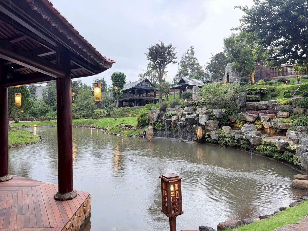 Bán biệt thự nghỉ dưỡng 3,5 sào gần sân bay, 25 tỷ - Ảnh thu nhỏ 3
