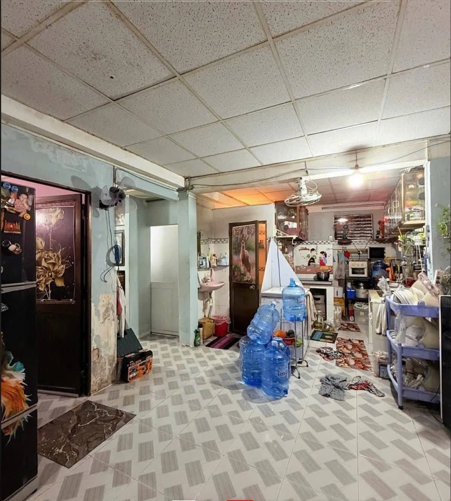 Bán nhà phố 9 phòng ngủ 133 m² Quận 11 - Ảnh thu nhỏ 2