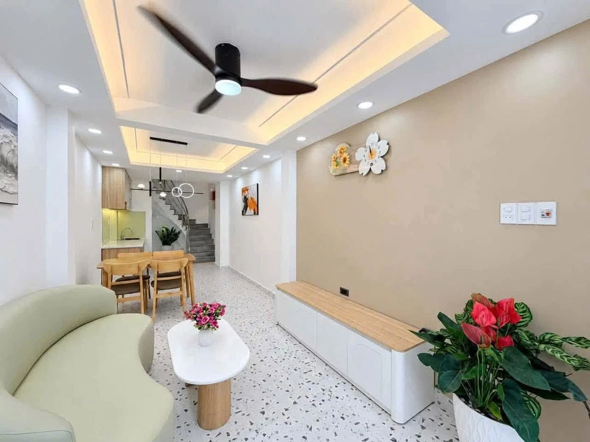 Bán nhà mặt tiền 4 tầng 32m2 Bình Thạnh 5 tỷ - Ảnh thu nhỏ 2
