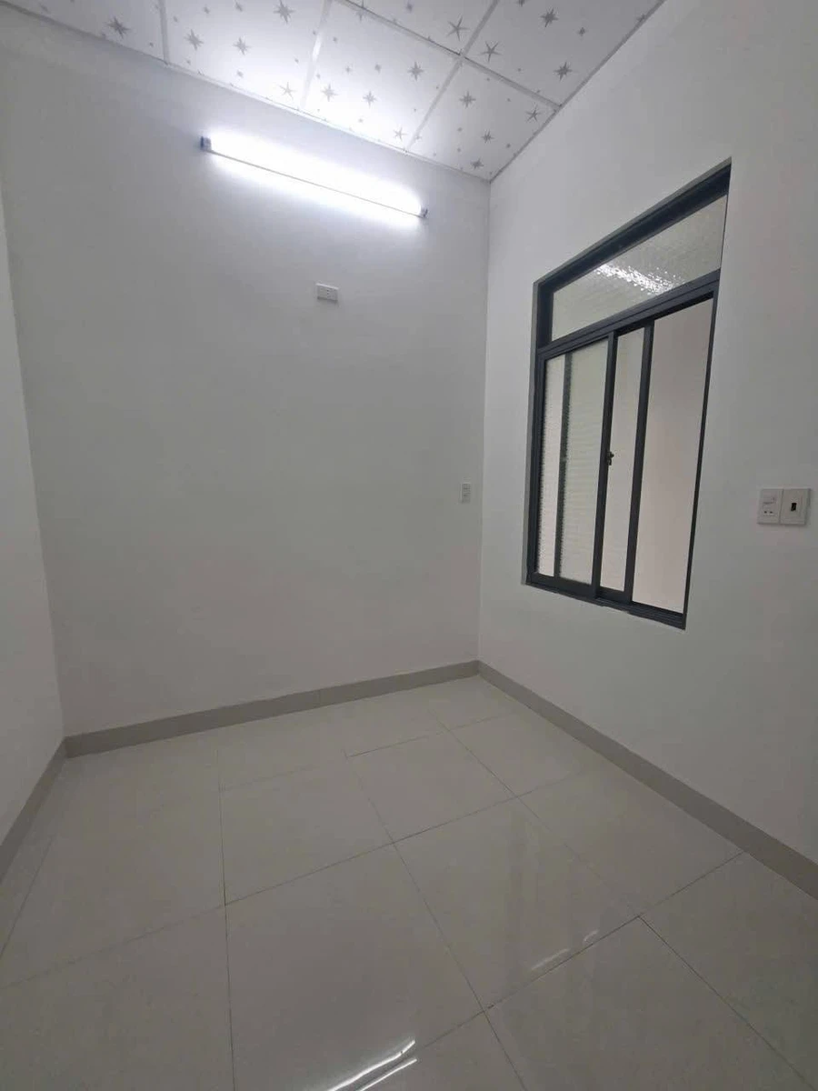 Bán nhà mặt tiền 2 tầng 40m2, 2PN, 2WC gần vòng xoay Đống Đa, Quy Nhơn - Ảnh thu nhỏ 4
