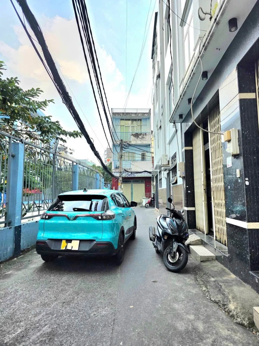 Bán nhà 4 tầng 34m2 5PN hẻm ô tô Cách Mạng Tháng Tám, Quận 10, giá 7,9 tỷ - Ảnh 1