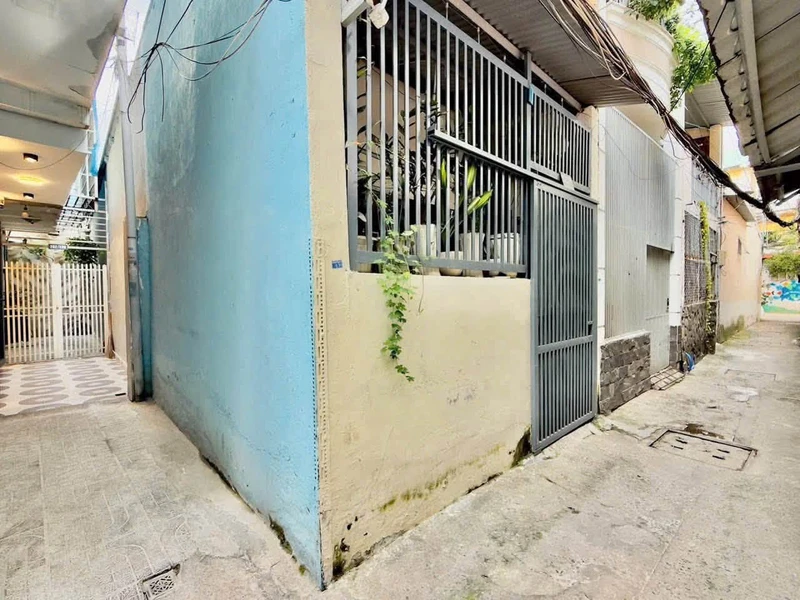 Bán nhà phố 4PN Chợ Bà Chiểu Bình Thạnh 24,5m² 5 tỷ