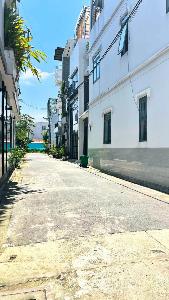 Bán nhà 1 trệt 2 lầu 180m² Đỗ Văn Thi Hiệp Hòa - Ảnh thu nhỏ 2
