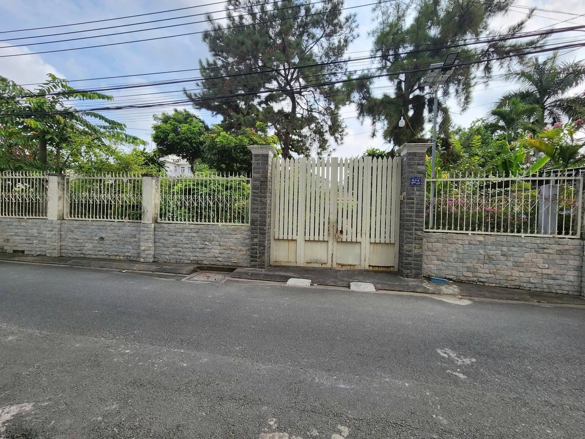 Bán nhà vườn 644m2, 3PN, mặt tiền đường nhựa, Phường An Bình, Dĩ An, giá 16,66 tỷ - Ảnh 1