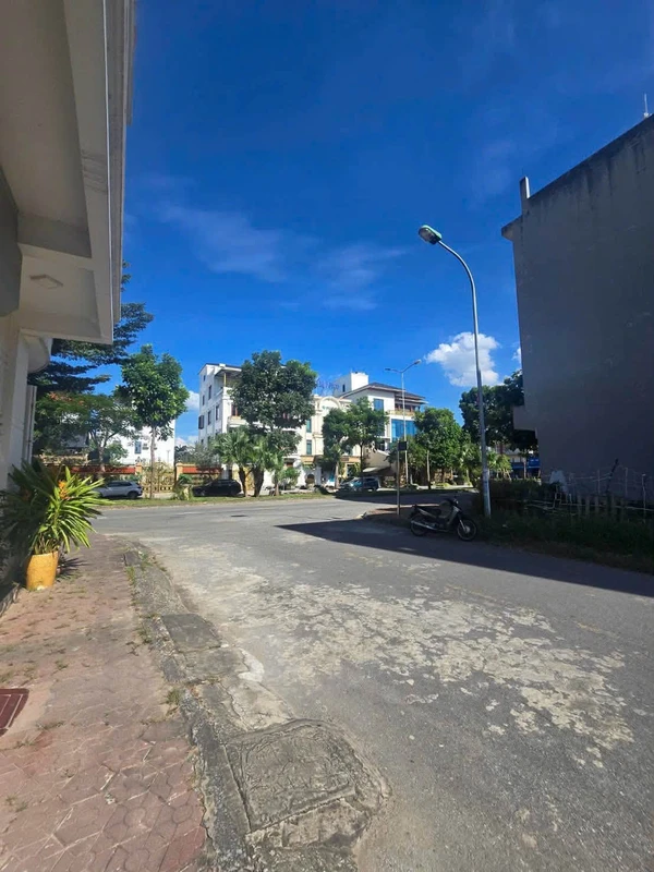 Bán lô đất góc 64m² mặt tiền Hoàng Quốc Việt, Hải Dương
