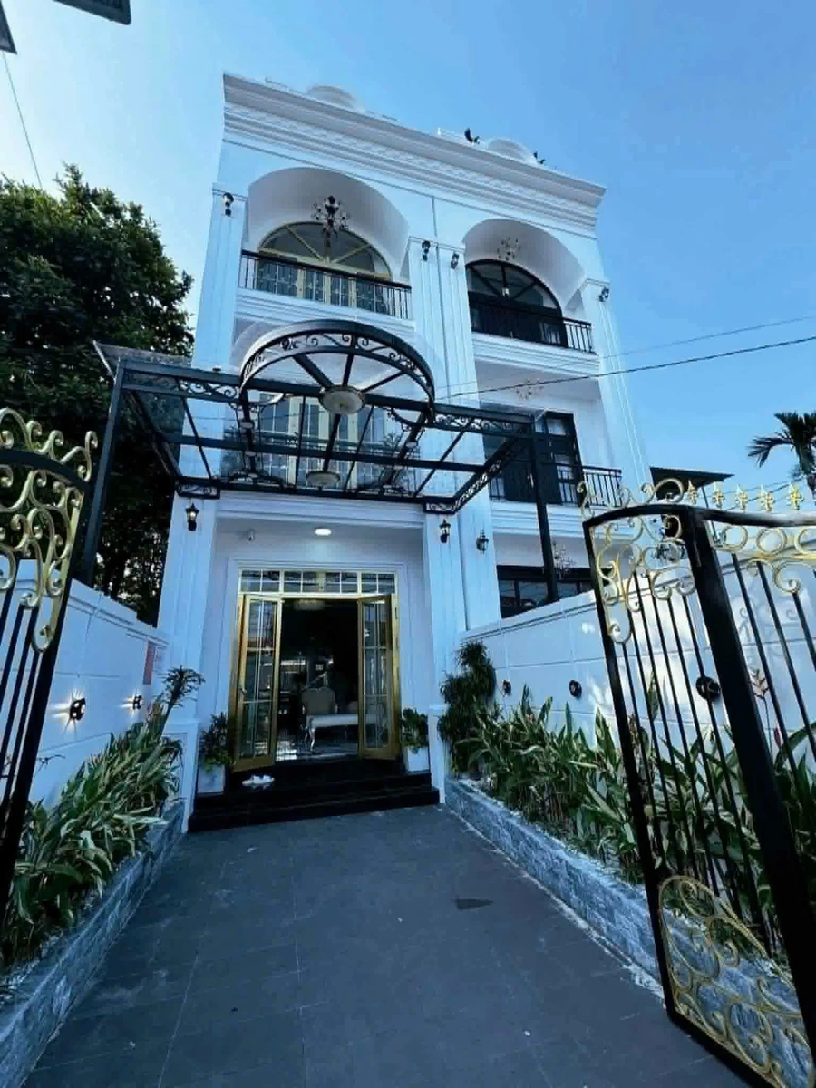 Bán biệt thự Lại Thế Huế 132m2, 4 phòng, bể bơi 4 tỷ - Ảnh 1