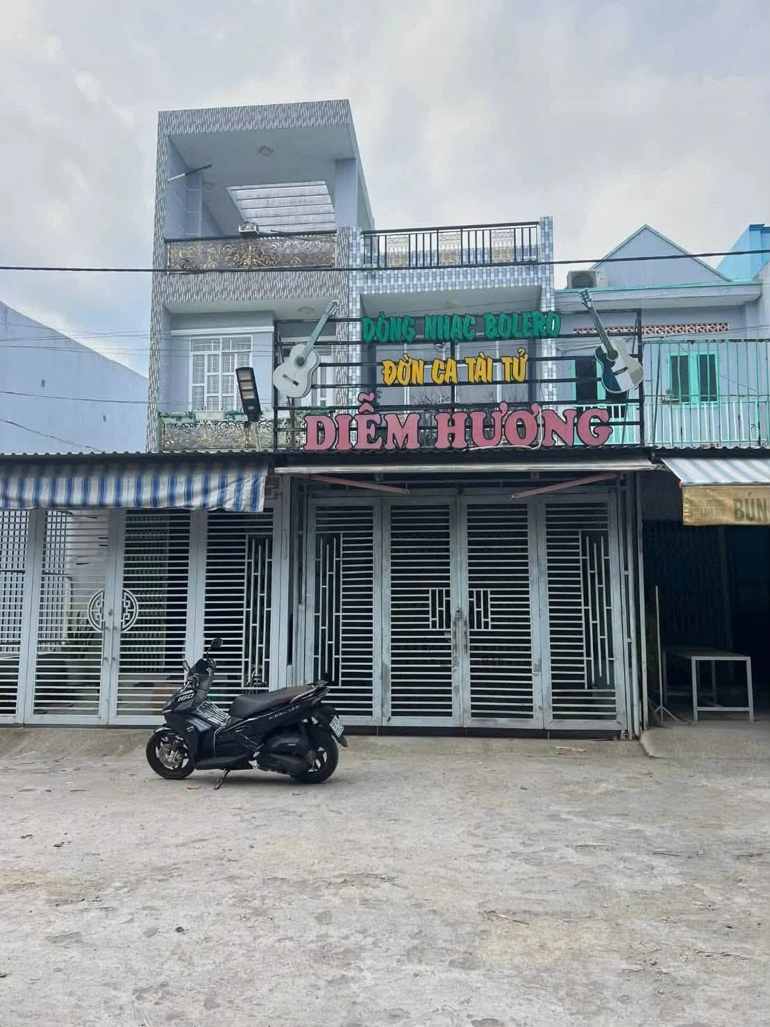 Bán nhà Bến Lức Long An 96m² giá 2 tỷ 9 - Ảnh 1