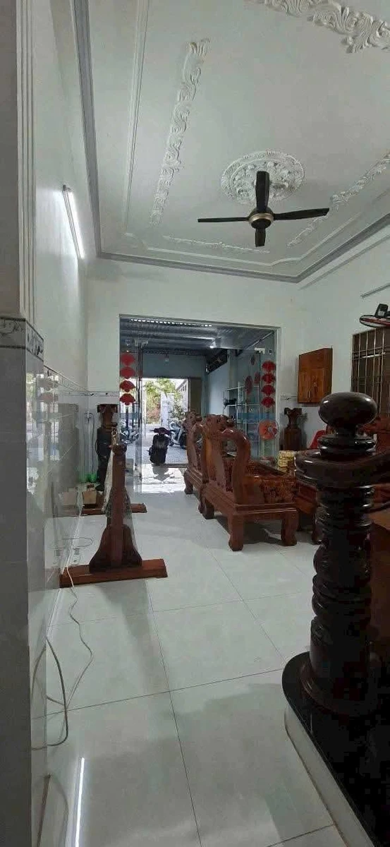 Bán nhà mặt tiền Lâm Quang Kỳ, Rạch Giá, 126m² - 4 tỷ 490 triệu - Ảnh thu nhỏ 2
