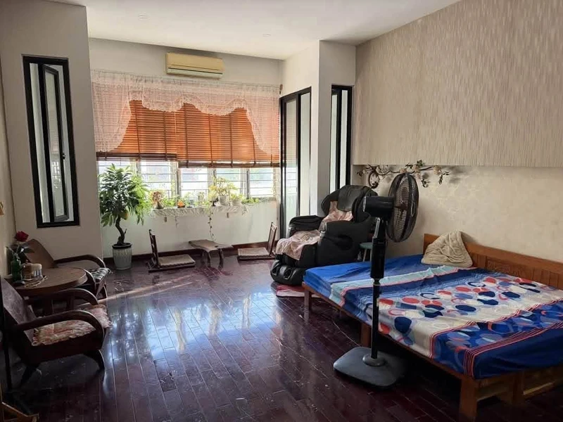 Bán nhà 4 tầng 106m2 Nguyễn Văn Linh Đà Nẵng 22,5 tỷ