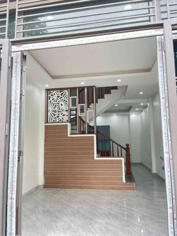 Bán nhà lô góc 4 tầng 42m² tại Yên Nghĩa, Hà Nội - 2,5 tỷ