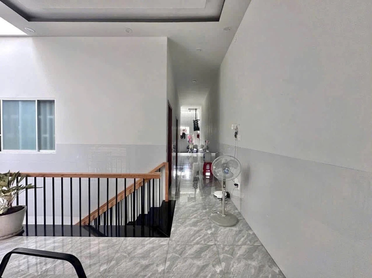 Bán nhà 1 trệt 1 lầu 150m2, 4 PN, 9 tỷ 3 Thủ Đức - Ảnh thu nhỏ 5