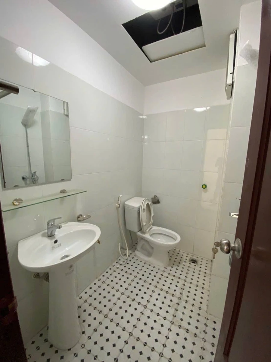 Bán căn hộ chung cư CT2 Đền Lừ 3, 65m², 2 phòng ngủ, giá 4,25 tỷ, Hoàng Mai, Hà Nội - Ảnh thu nhỏ 5