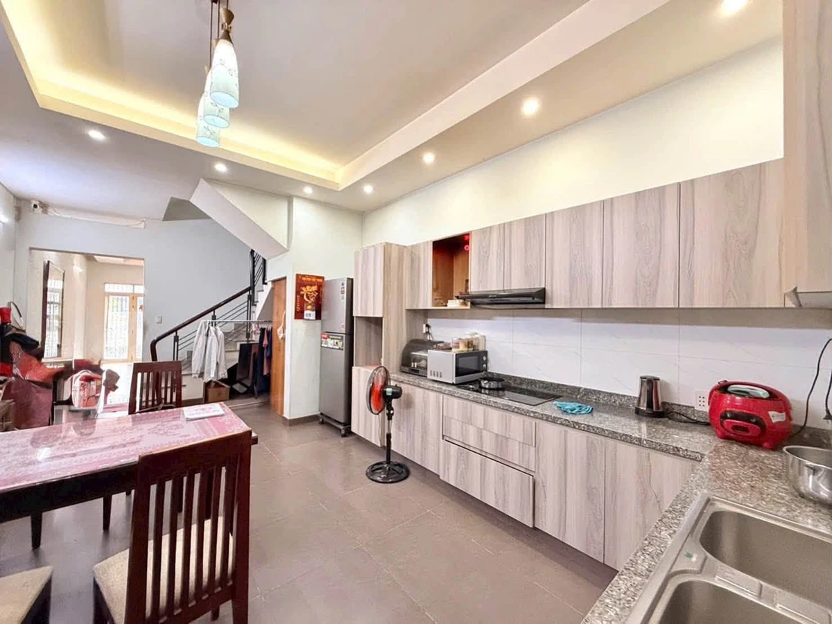 Bán nhà hẻm ô tô 74m2, 4 tầng, 4PN gần Nguyễn Văn Đậu, Bình Thạnh, giá nhỉnh 14 tỷ - Ảnh thu nhỏ 4