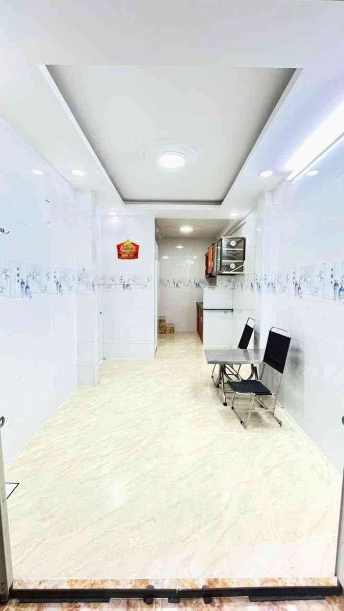 Bán nhà 3 tầng 3PN 56.7m2 Quận 8 2.3 tỷ - Ảnh thu nhỏ 2