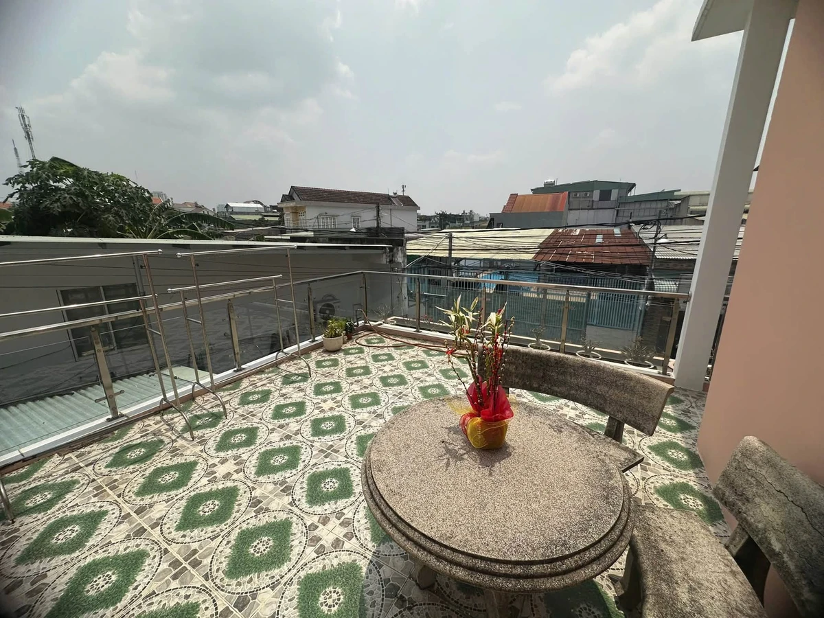 Bán nhà 1 trệt 1 lầu 240m² Tam Hiệp 12 tỷ - Ảnh 1