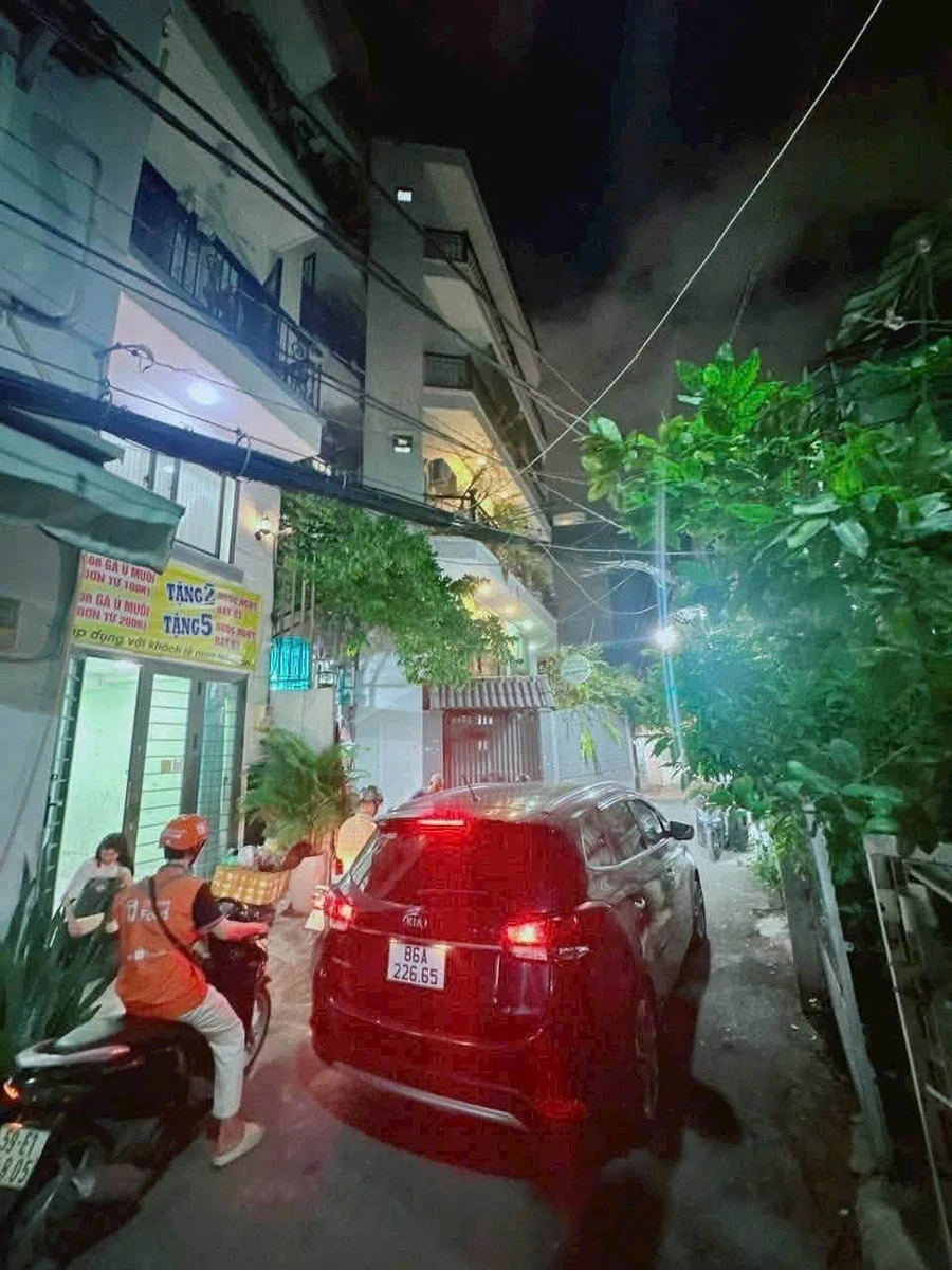 Bán nhà mặt tiền 5 tầng 30m² Phan Tây Hồ, Phú Nhuận 7.9 tỷ - Ảnh thu nhỏ 3