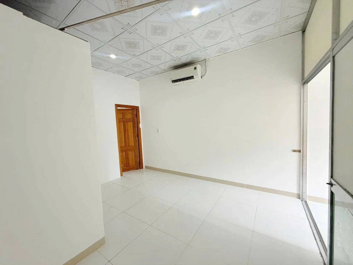 Bán nhà hẻm Phạm Hồng Thái, P.7 Vũng Tàu, 24m², 2PN 1 tỷ 980 - Ảnh thu nhỏ 3