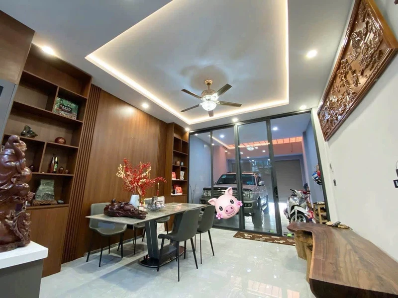 Bán nhà hẻm 237 Phan Chu Trinh, trung tâm Buôn Ma Thuột, 98,9m2, giá 5,1 tỷ