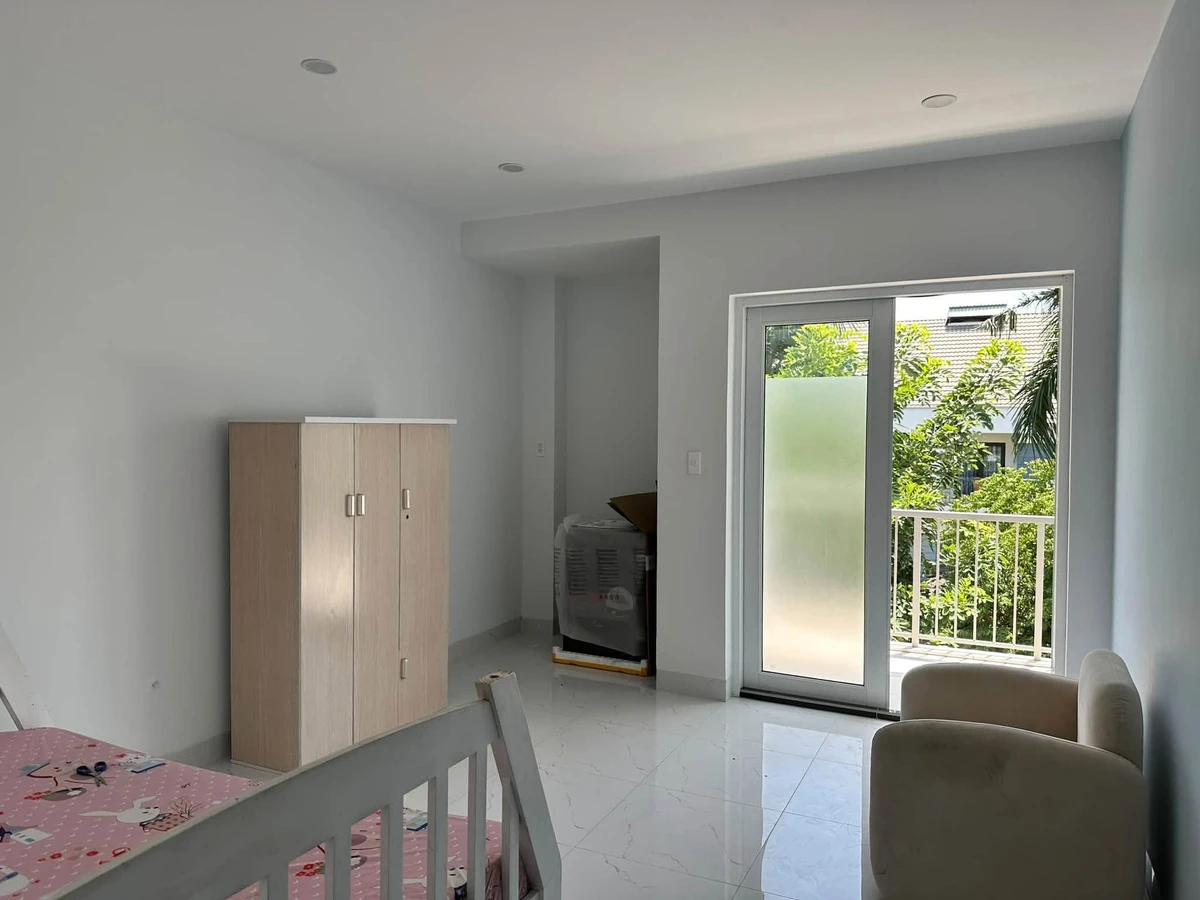 Cho thuê nhà phố 92m² 3PN full nội thất Mega Residence Quận 9, 20 triệu/tháng - Ảnh thu nhỏ 5