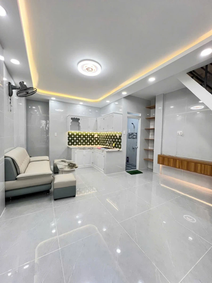 Bán nhà mới 1 trệt 1 lầu 24,5m² đường 3/2 gần ngã tư Tạ Uyên, Quận 11 giá 2,98 tỷ - Ảnh thu nhỏ 3