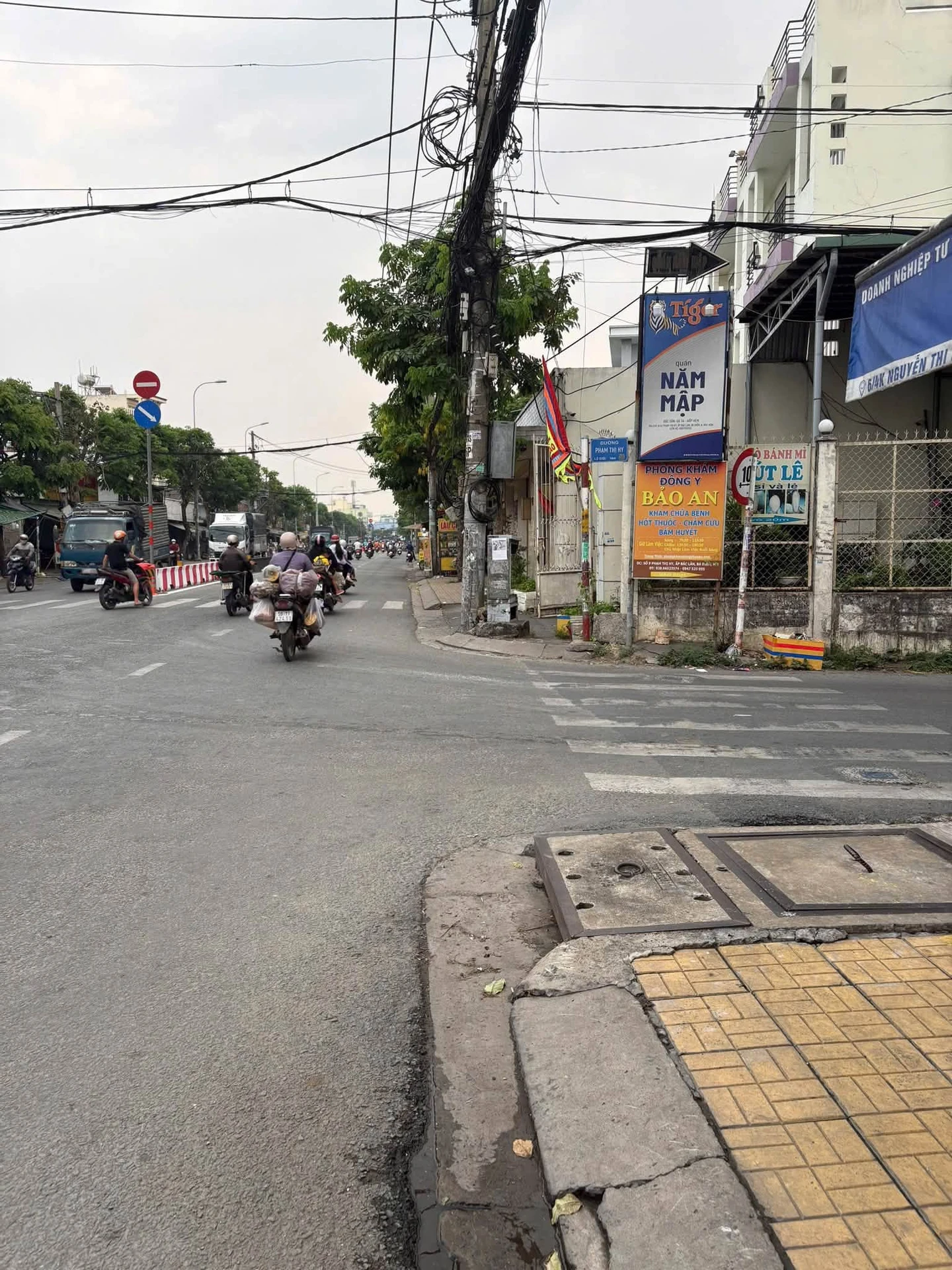 Bán đất thổ cư 89m2 đường Nguyễn Thị Sóc, Bà Điểm, Hóc Môn giá 4,25 tỷ/lô - Ảnh 1