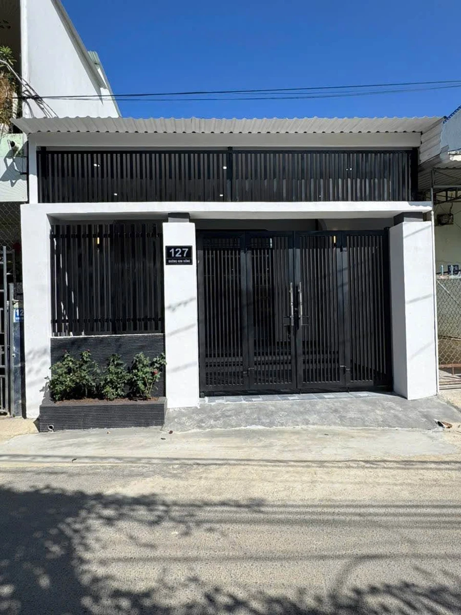 Bán nhà gác lửng 98m2 3PN Diên Khánh 2 tỷ 250 - Ảnh 1