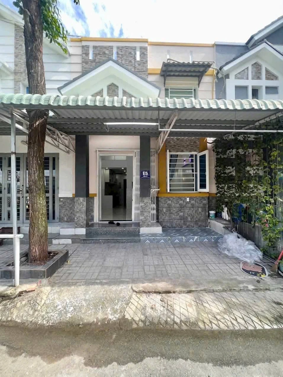 Bán nhà 3PN 65m² Xã Mỹ Hạnh Tây Ninh 1 tỷ 700 triệu - Ảnh thu nhỏ 2