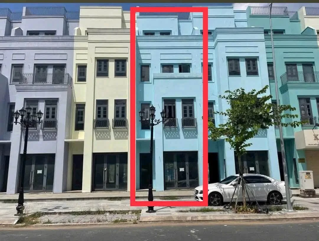 Bán shophouse mặt tiền Đinh Công Trứ, 111m2, 4 tỷ, Cần Thơ - Ảnh 1