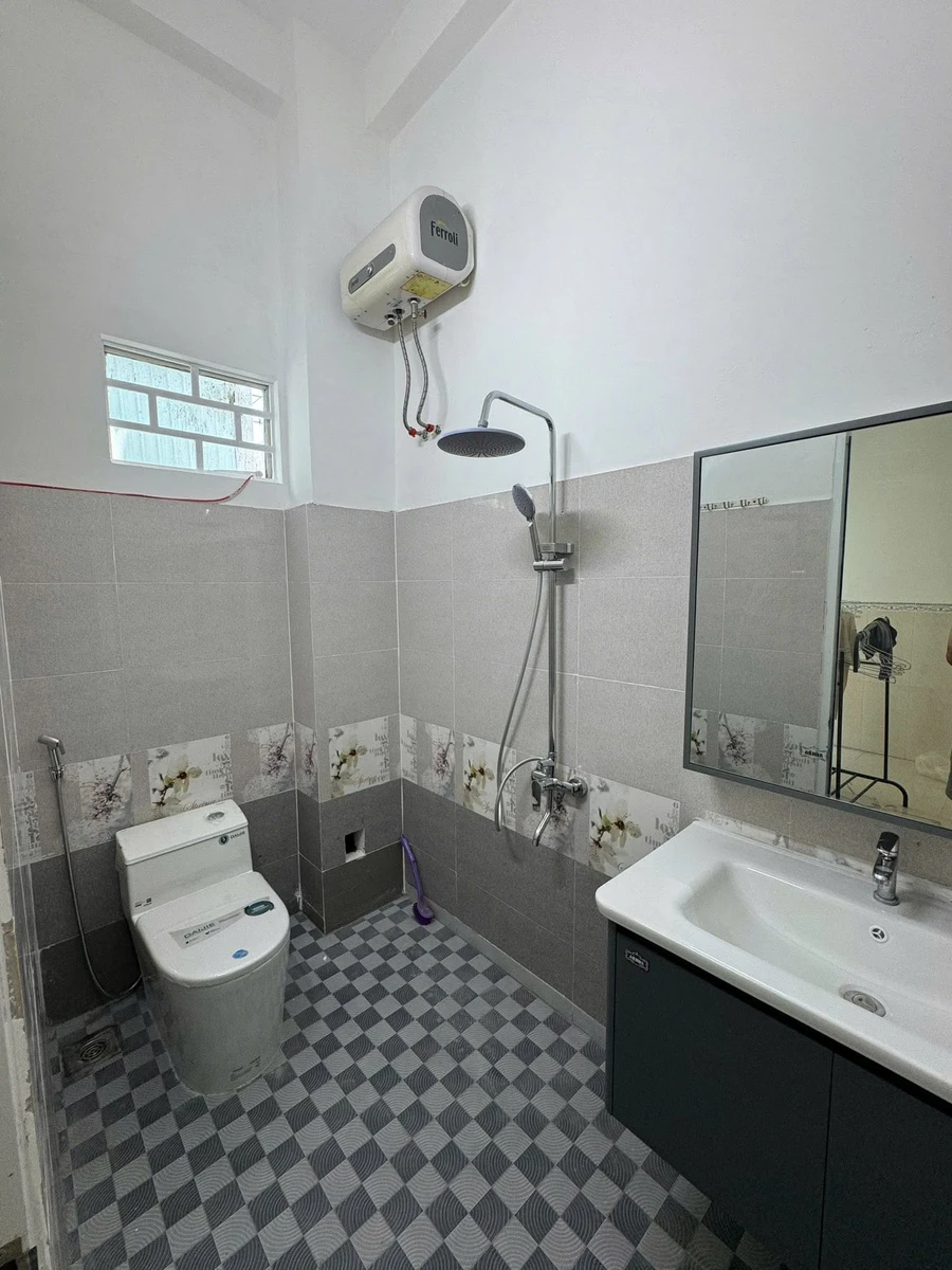 Bán nhà 3 tầng 181m² đường Trần Xuân Lê, Đà Nẵng - Ảnh thu nhỏ 4