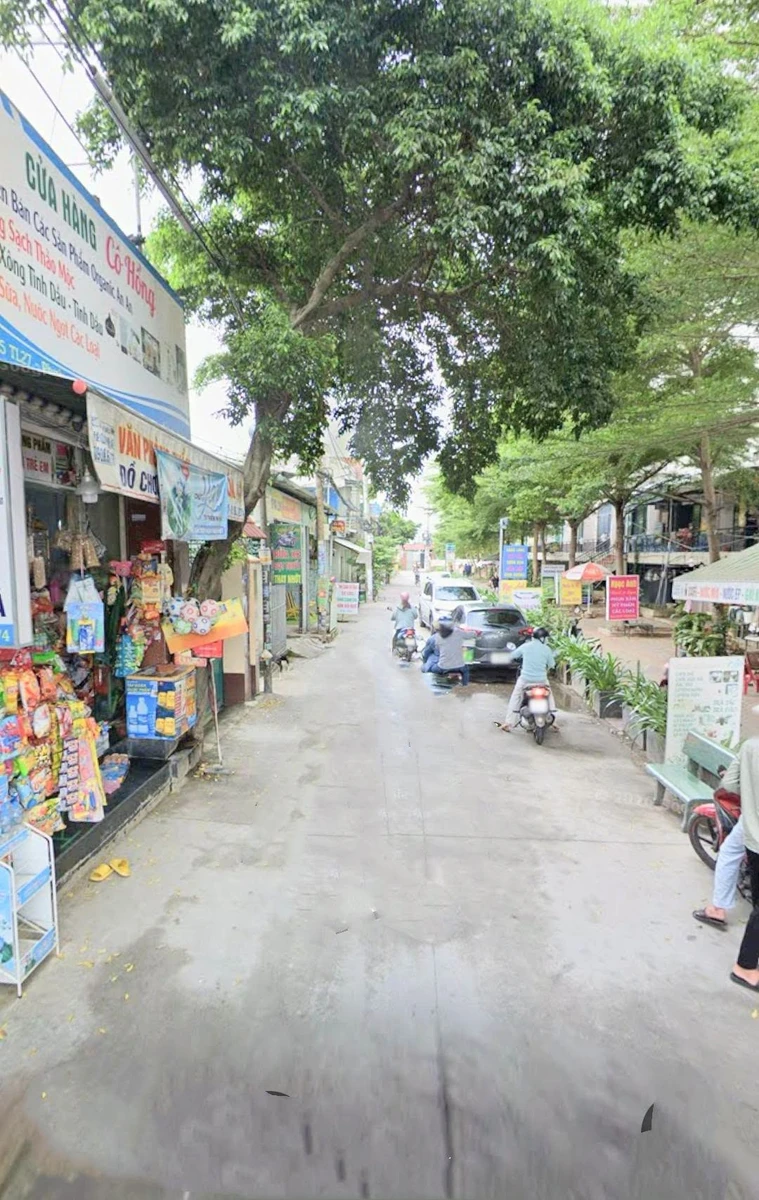 Bán nhà 2 tầng 100m² Ngã Tư Ga Quận 12 - 4.2 tỷ - Ảnh 1