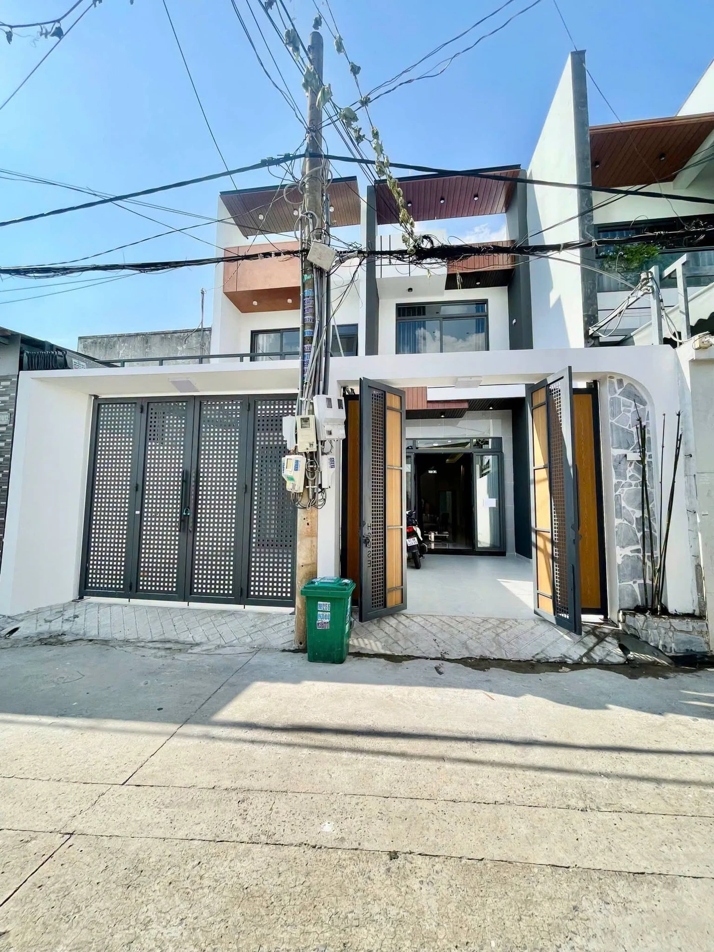 Bán nhà 1 trệt 1 lầu 140m2 Tân Hiệp, Đồng Nai 4 tỷ 550 triệu - Ảnh 1